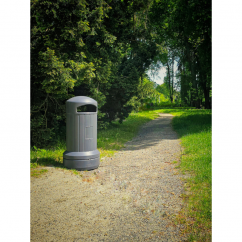 Kosz ULICZNY  70,7 L TWIST Z PODSTAWĄ PLASTIKOWĄ
